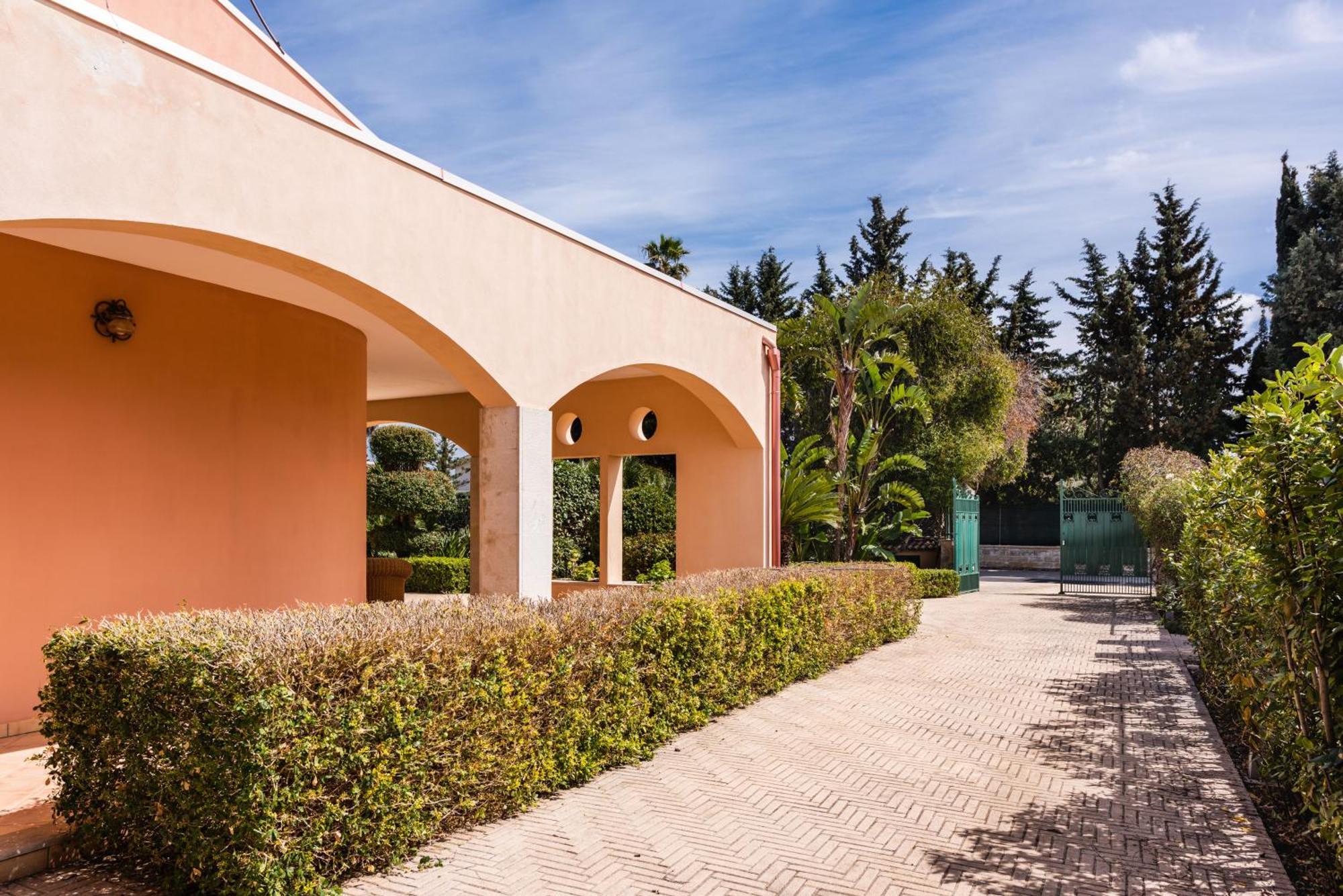 Villa Arenella Con Piscina